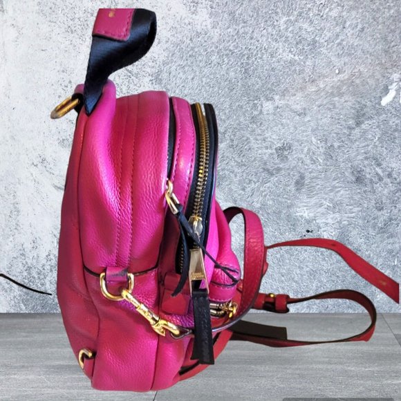 Marc Jacob fuchsia Pink Peddle Leather Two Ways Convertible Crossbody Backpack - Picture 9 of 16